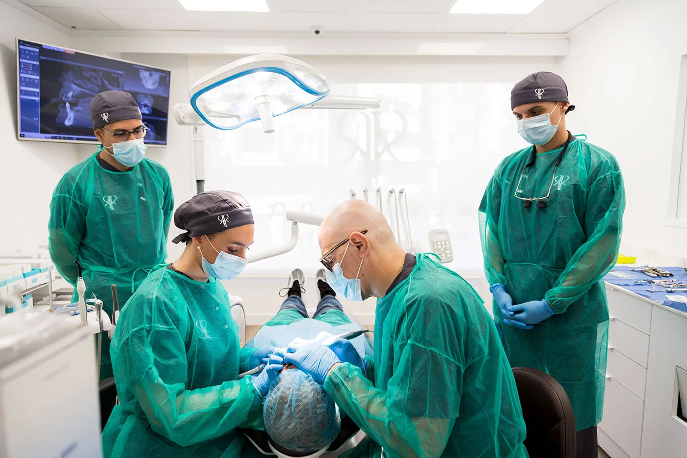 Dientes_fijos_en_1-dia